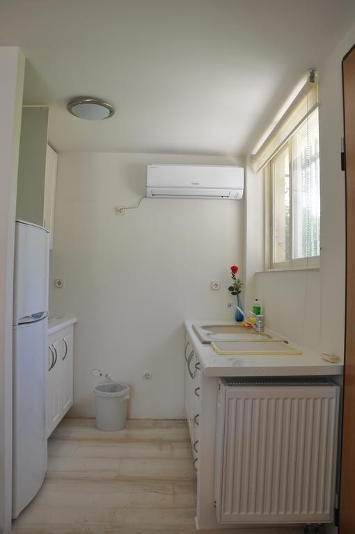 Cosy Studio With Garden / Individual Apartment أثينا المظهر الخارجي الصورة